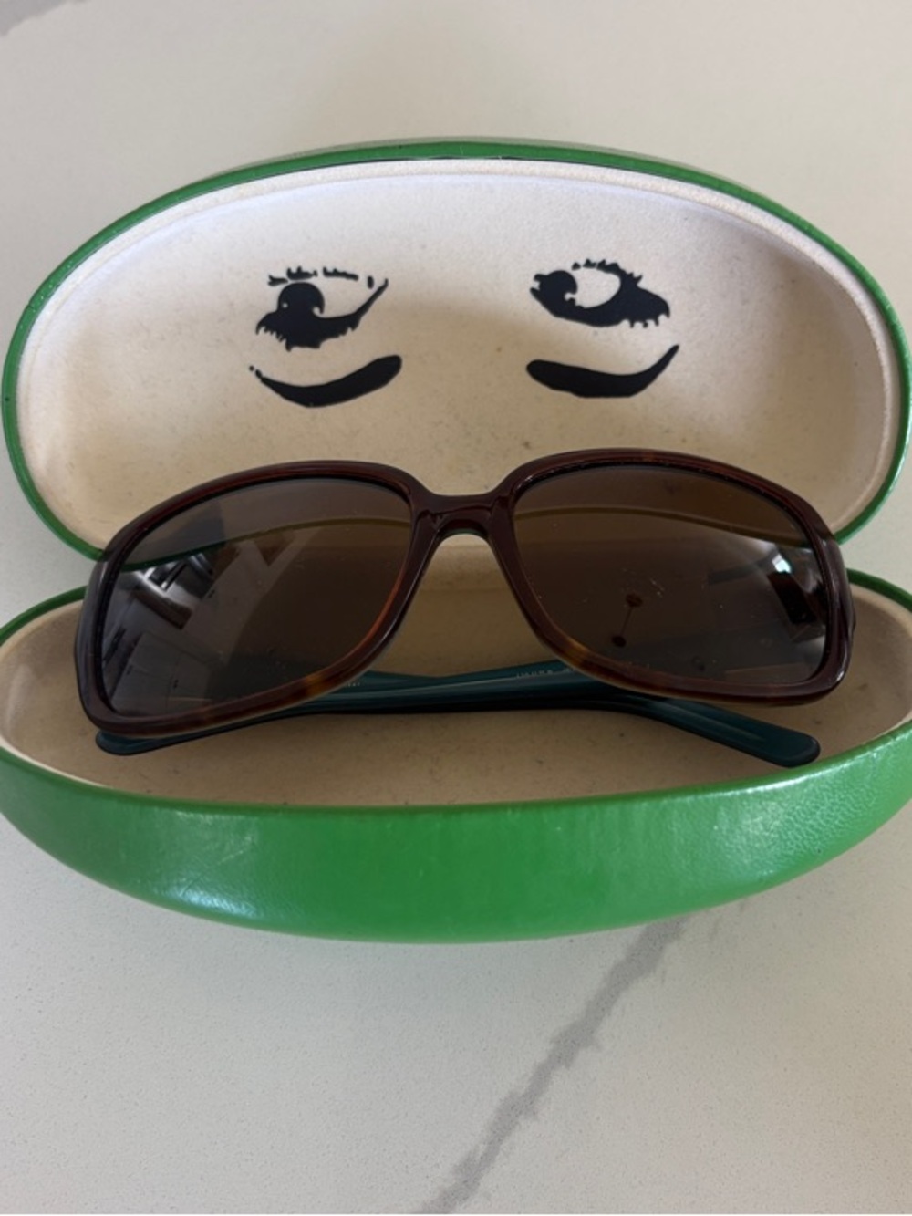 Kate Spade Women’s sun glasses